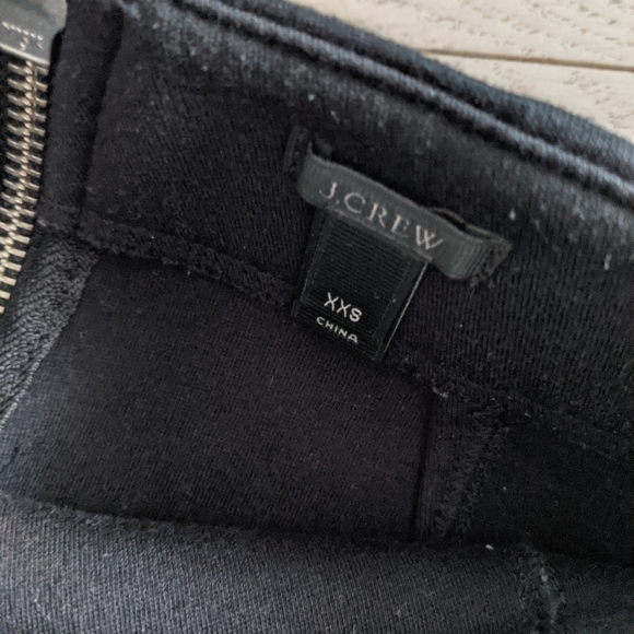 J.Crew black skirt - Picture 3 of 3